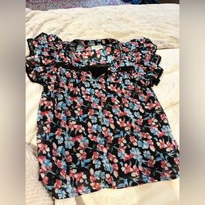 NEW Allison New York Top